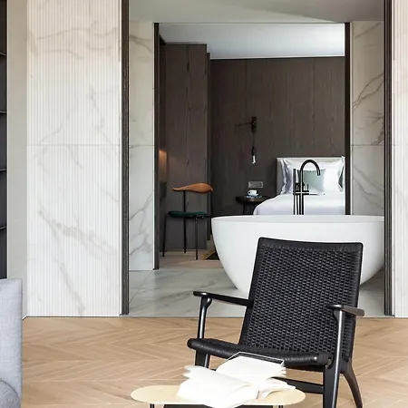 Urban Stripes * Atina